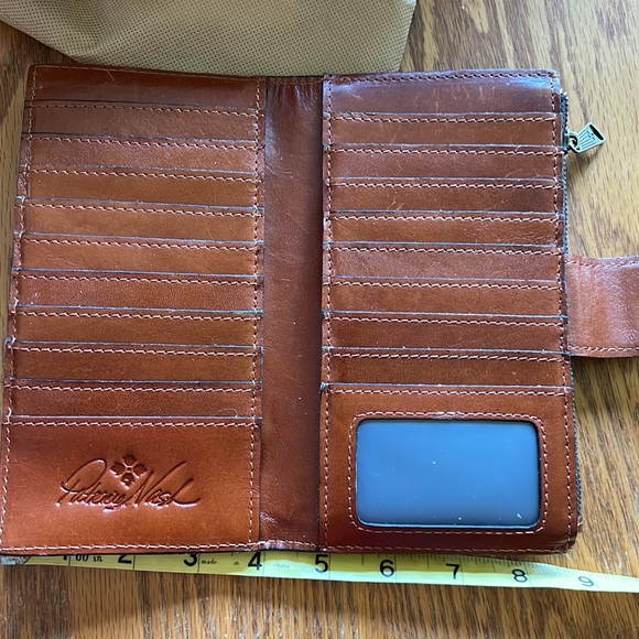 Patricia Nash wallet - Picture 4 of 7